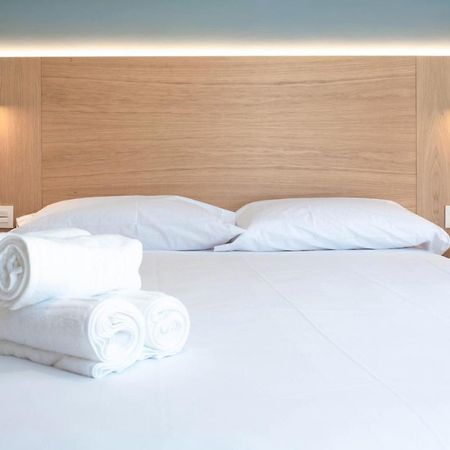 קוניל דה לה פרונטרה Rio Salado Conil Hostal מראה חיצוני תמונה