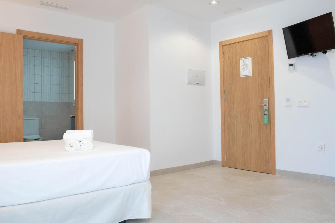 קוניל דה לה פרונטרה Rio Salado Conil Hostal מראה חיצוני תמונה